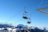 Krzesełka mające górne stację w tym miejscu, co gondolka na Kitzbüheler Horn (Hornbahn)
