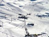 Widok na wyciągi kompleksu od strony szczytu Kitzbüheler Horn